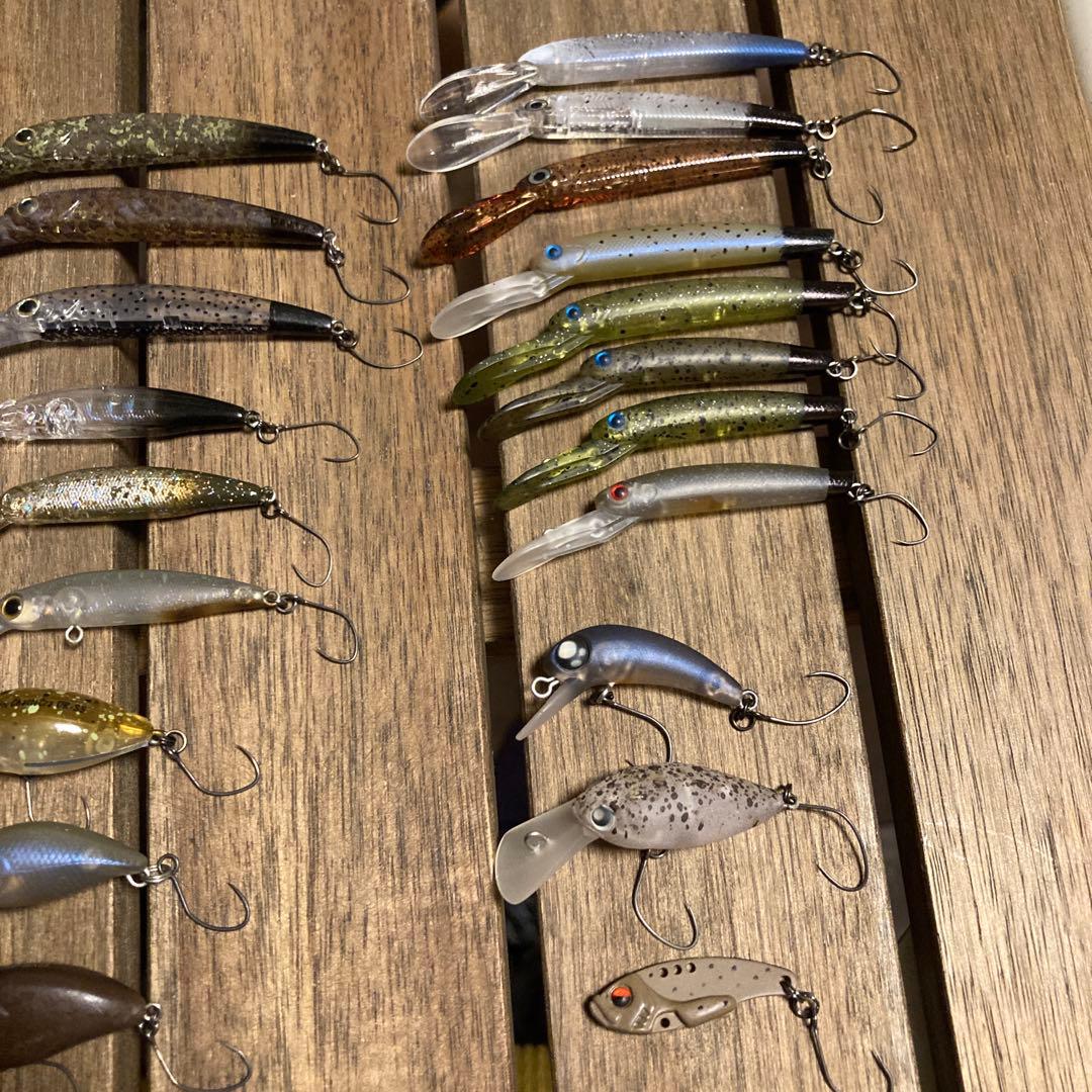エリアトラウト引退　ルアー約30点　まとめ売り　ウッサ GJ さかさにょろなど