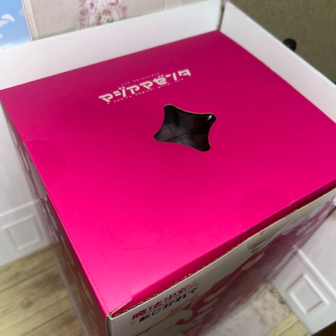 【SALE中】魔法少女にあこがれて　マジアマゼンタ　フィギュア　あみあみ限定版