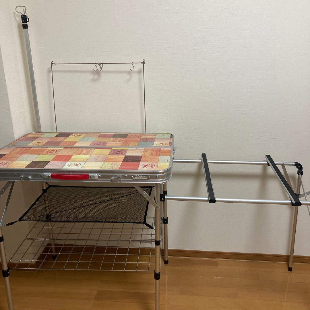 Coleman オールインワンキッチンテーブル