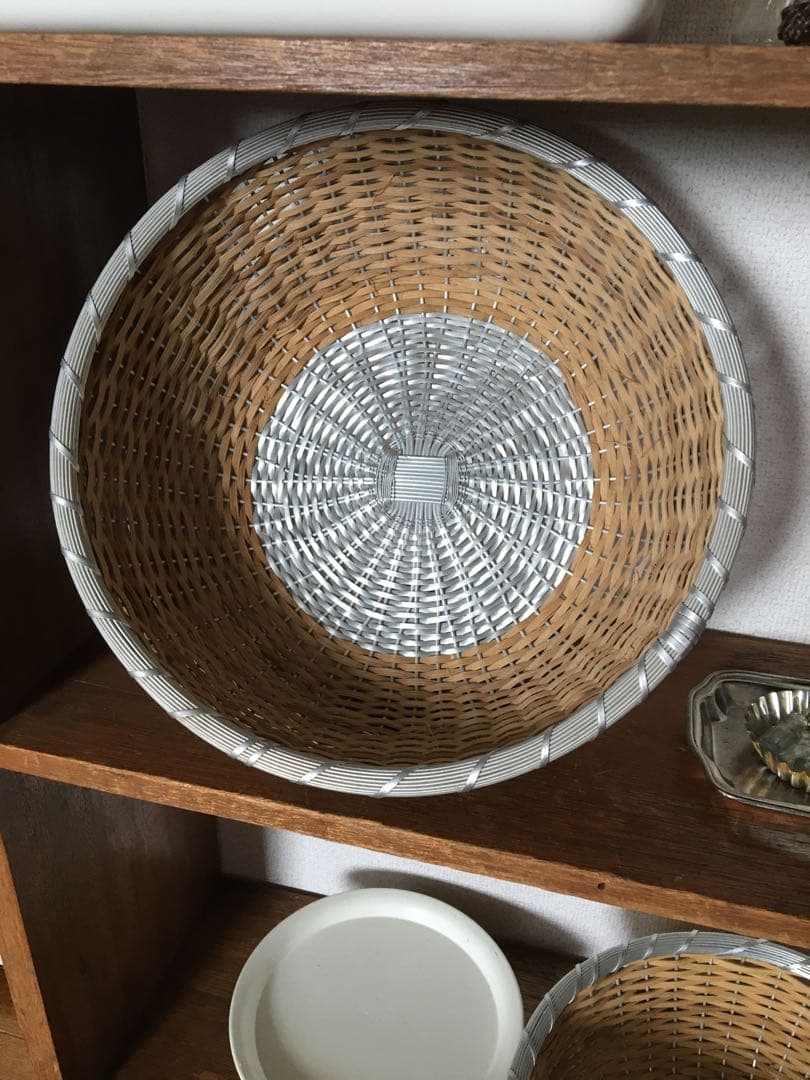 籠　バスケット