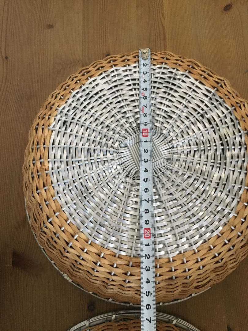 籠　バスケット