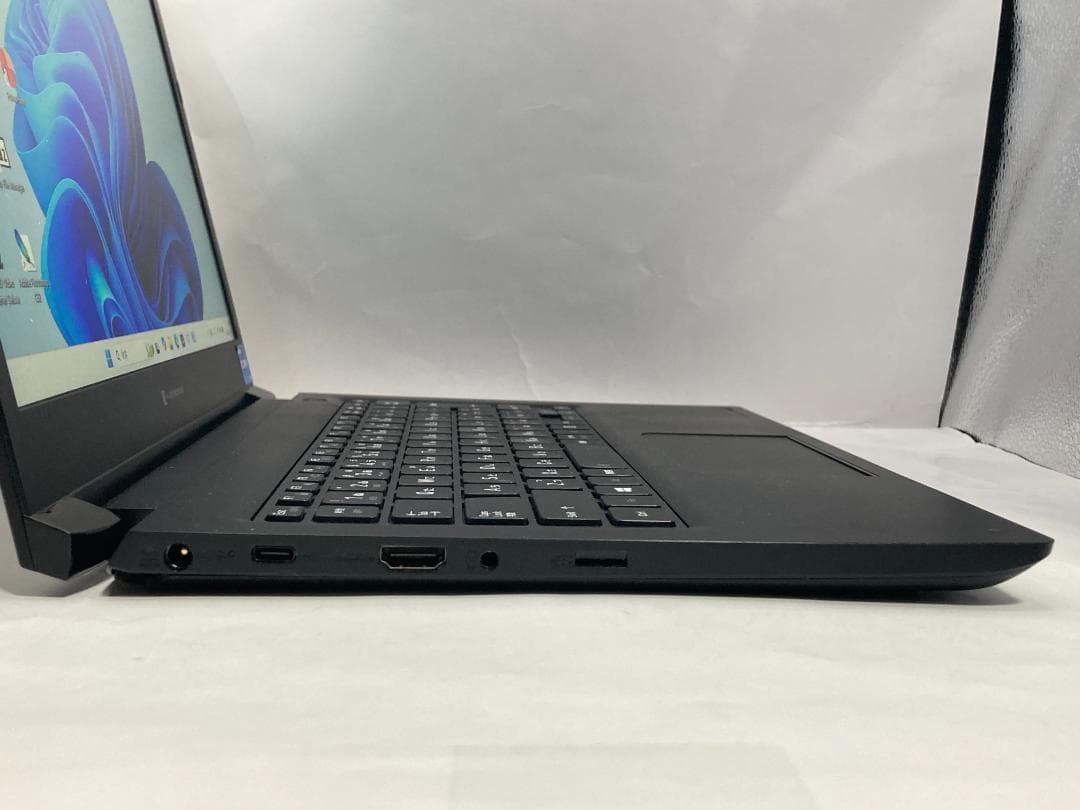 爆速11世代i5／16GB／新品SSD1TB／Office付 Dynabook