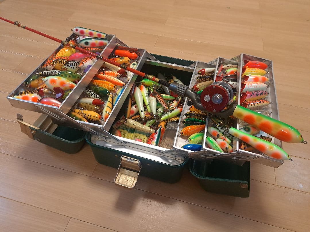 一点物　ザウルス　バルサ50　ビッグラッシュそっくりグリップ　アブ　道楽　ヘドン