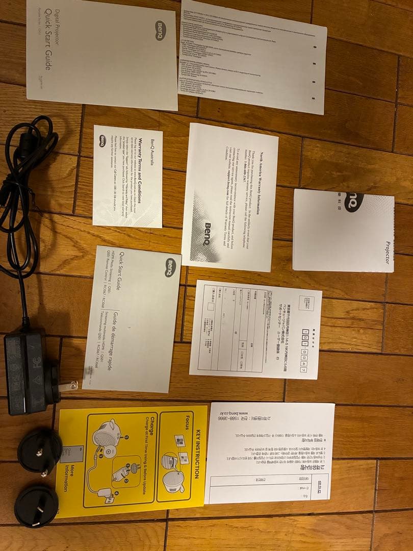 BenQ GV11 プロジェクター 本体