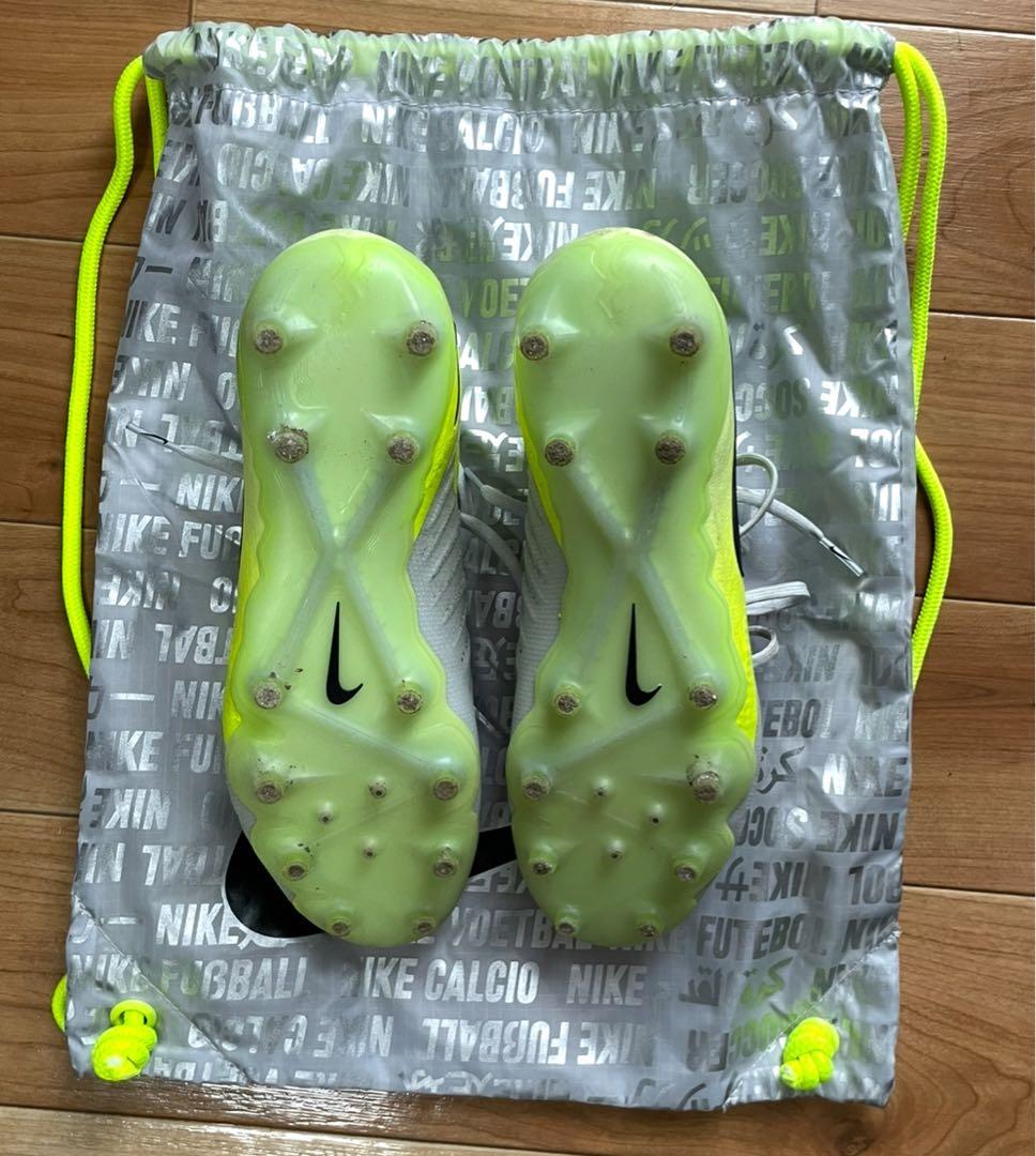 NIKEファントム GX Ⅱ エリートAG-PRO