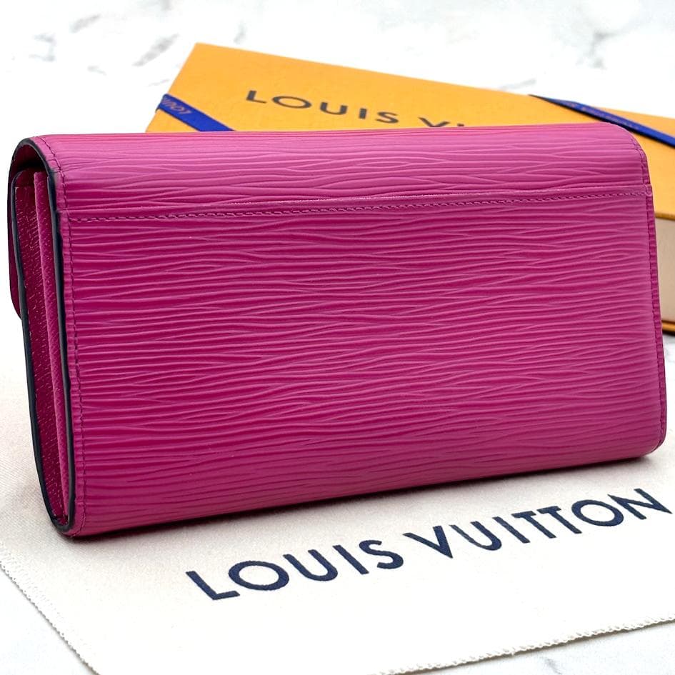 【まみむめも】ルイヴィトン　エピ　ポルトフォイユサラ　フューシャ