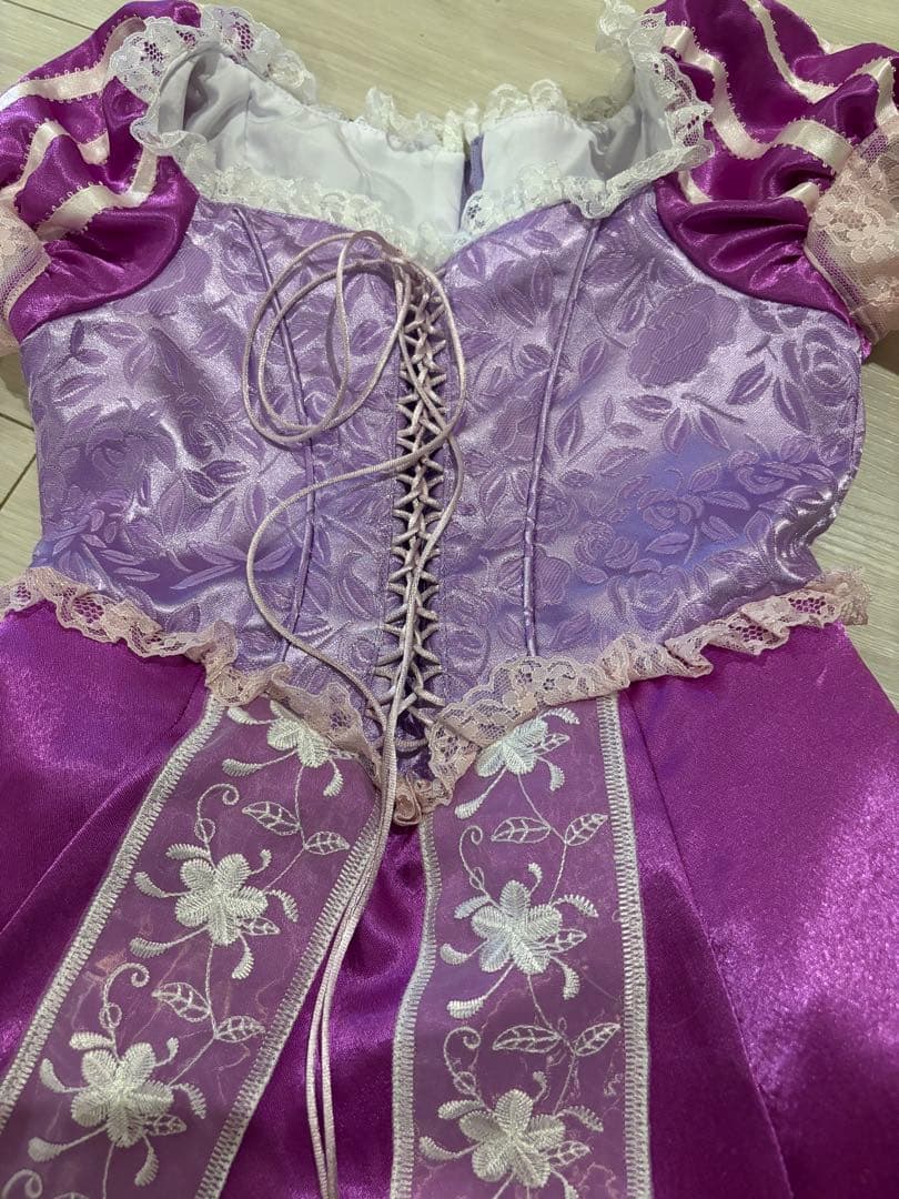 ビビディバビディブティック　ラプンツェル　ドレス　110サイズ