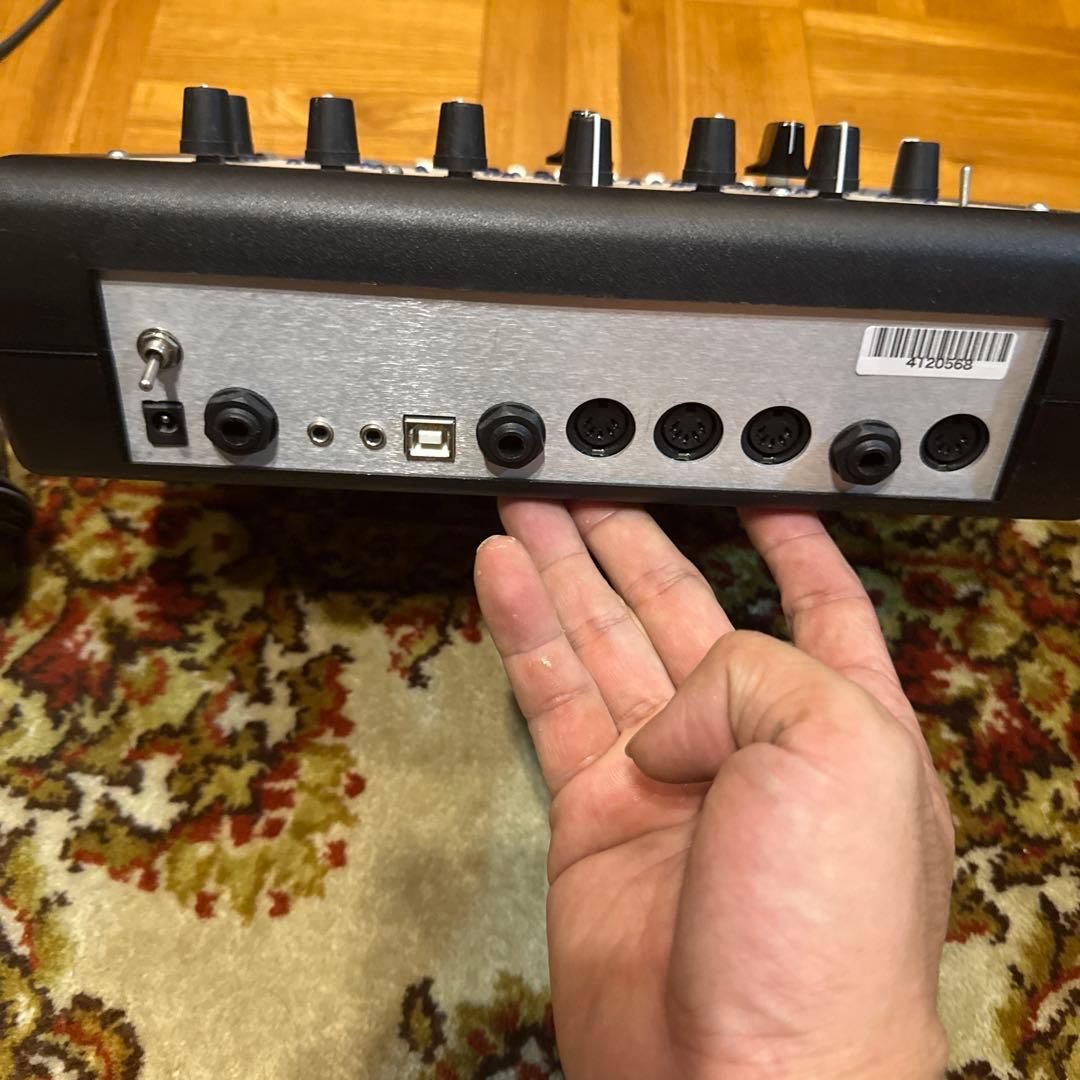 xoxbox 303 アシッドベースライン TB-303