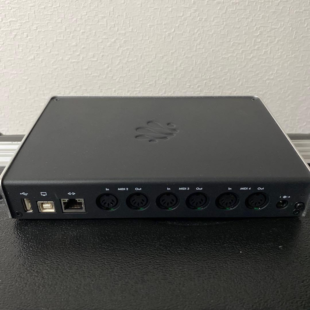 iConnectivity iConnectMIDI4+ インターフェイス