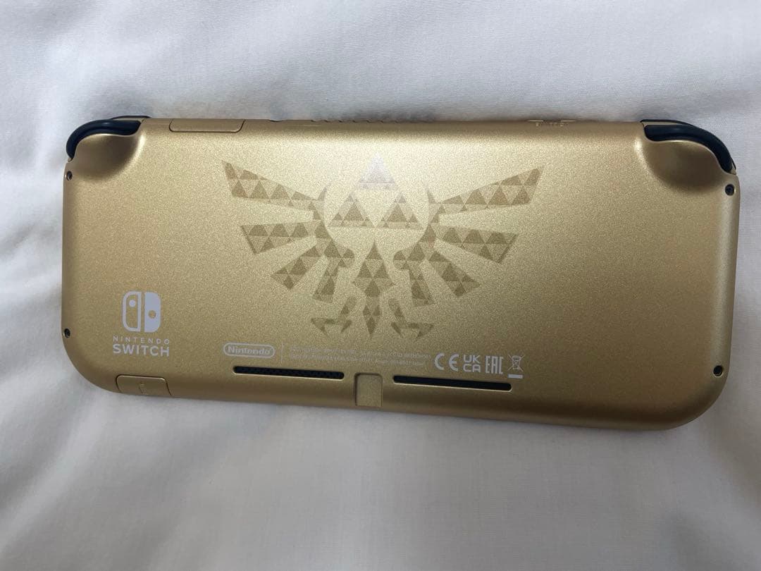 Nintendo Switch Lite Hyrule Edition ゴールド
