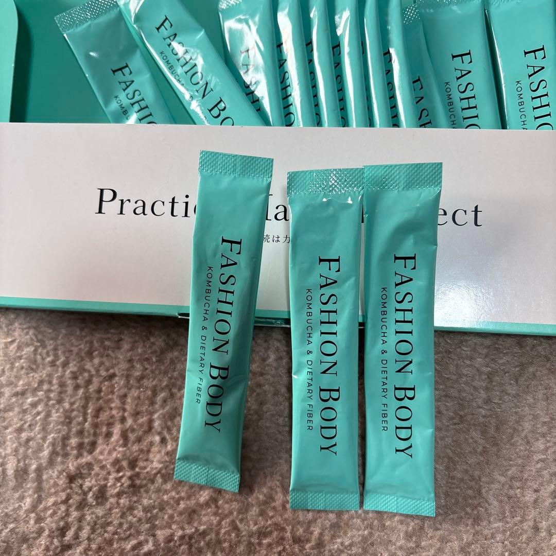 FASHION BODY モロヘイヤ＆食物繊維
