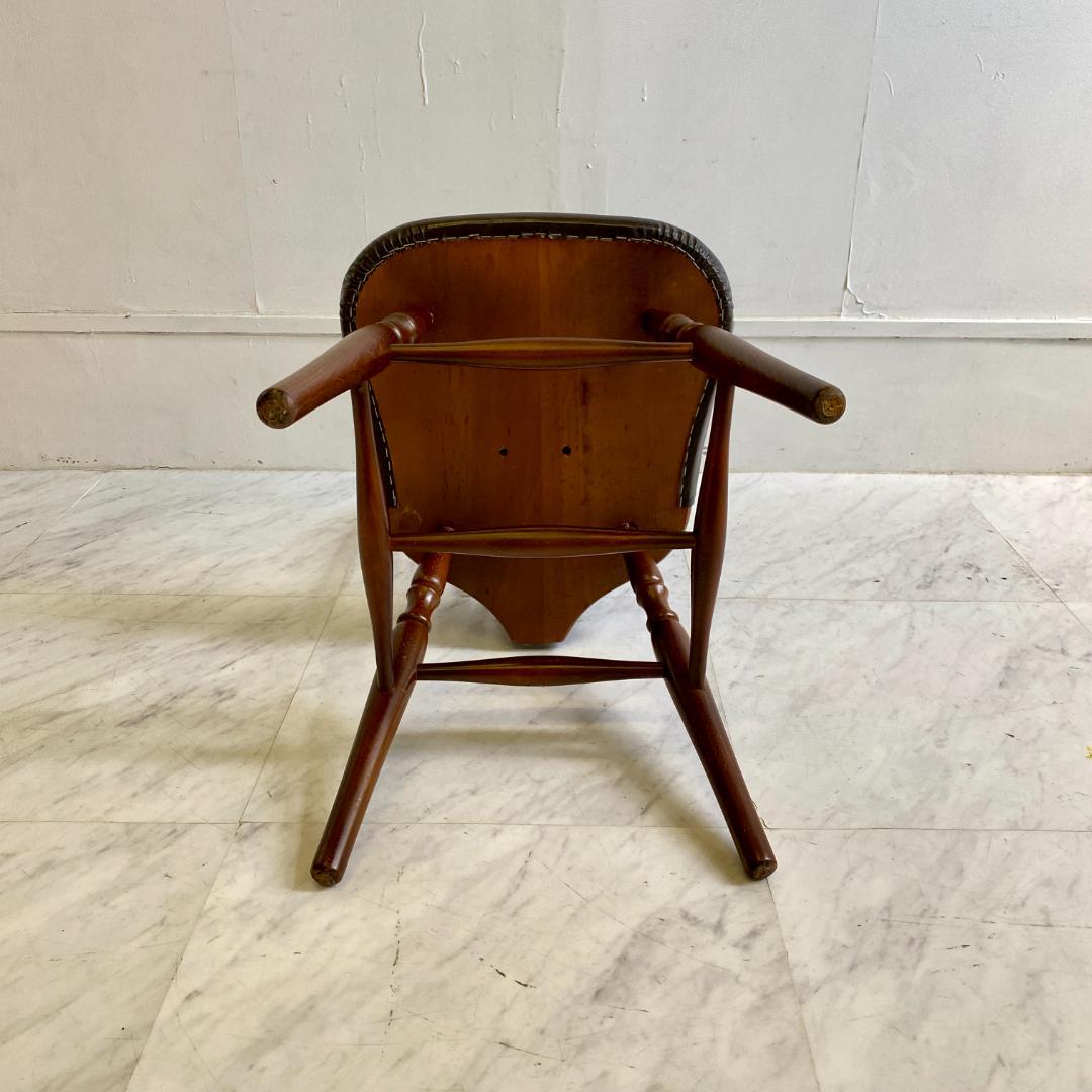 秋田木工 ビンテージ ダイニングチェア ① 木製 曲木椅子 レザー 鋲打ち