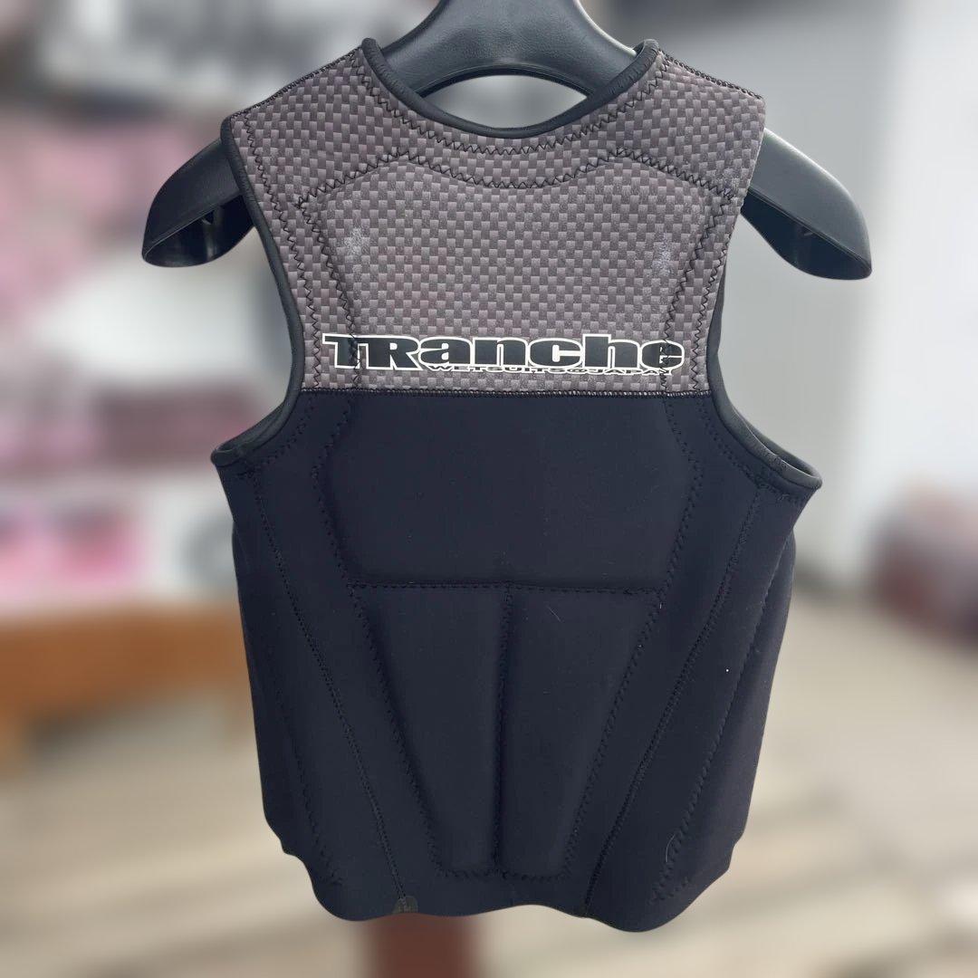Tranche ブラック ネオプレン ベスト xs中古