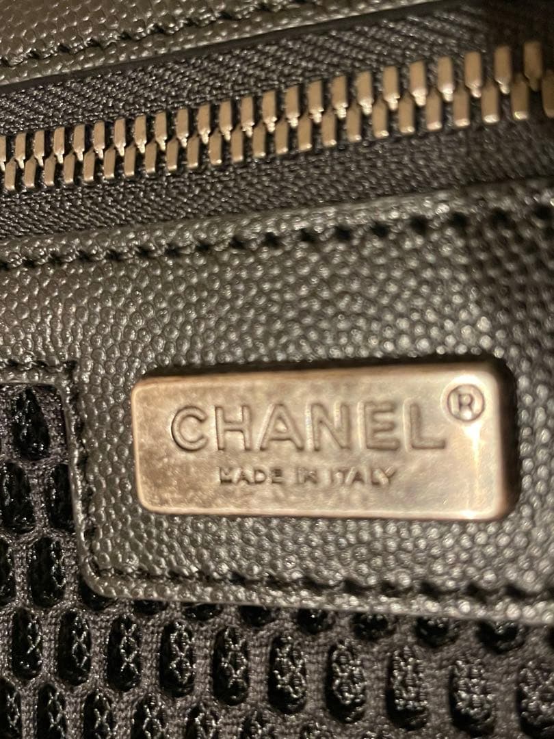 シャネル キャリーバッグ スーツケース マトラッセ キャビアスキン