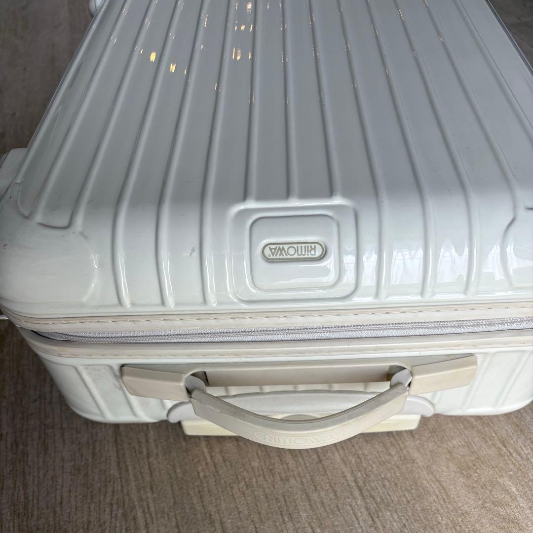 Rimowa リモワ　United Arrows エクリュ　2輪　35L