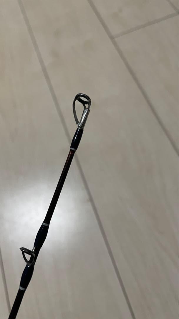 【釣具・アウトドアetc】ツララ)エルホリゾンテ80