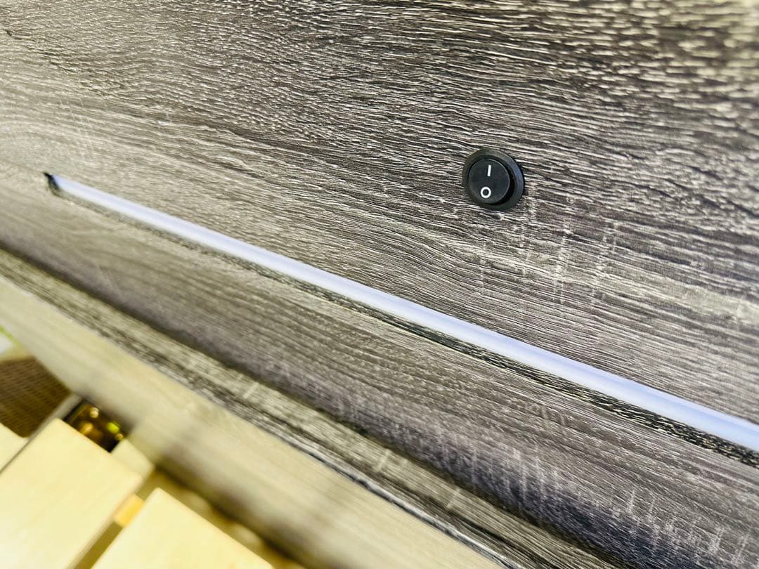 ダブルベッドフレーム LEDライト付き