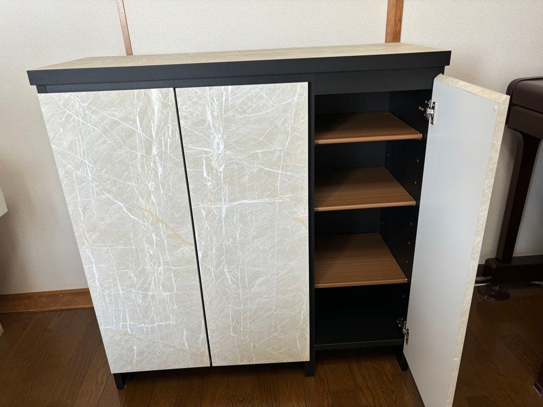 シューズボックス