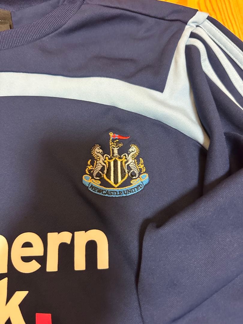 【美品】adidas Newcastle United 長袖ウェア