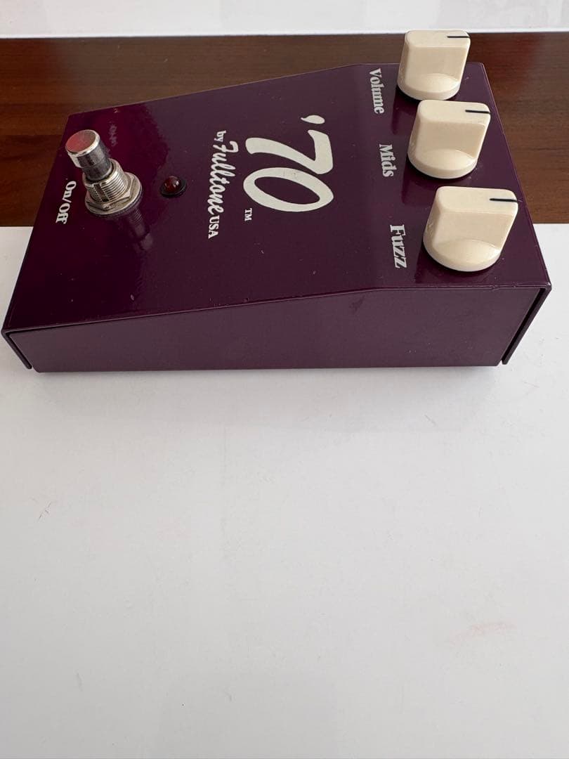 Fulltone 70 Fuzz 初期　紫箱