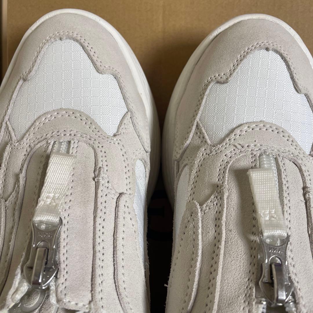 UGG レディーススニーカー