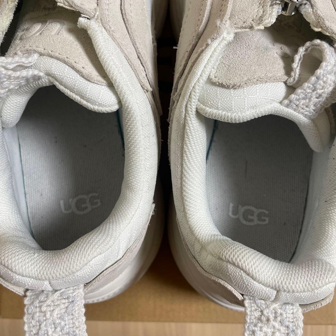 UGG レディーススニーカー