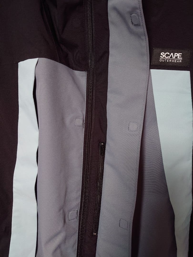 SCAPE(エスケープ) 　スノーボードウェア　unisex