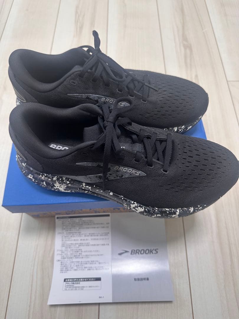 【超美品】BROOKS ゴースト16 ブルックス ブラックカモ