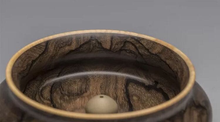 《値下げ》新品翌日発送・送料無料【仏壇 香炉】スペイン産天然ジリコテ材