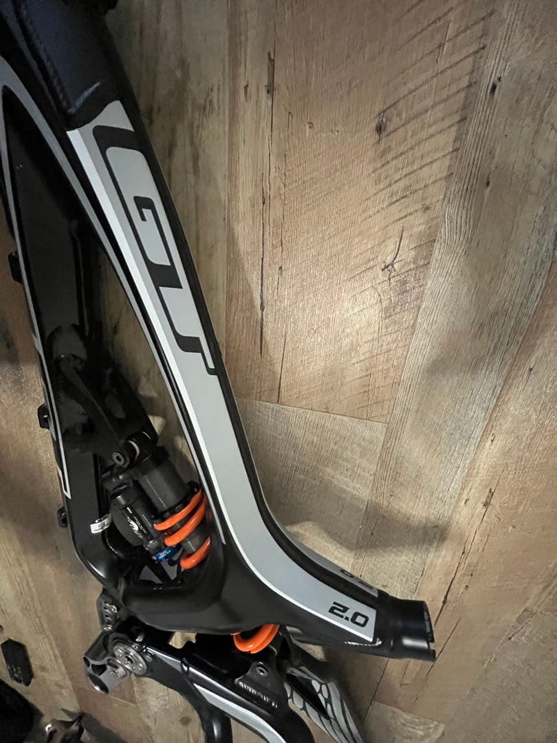 パーツ GT FURY 2.0