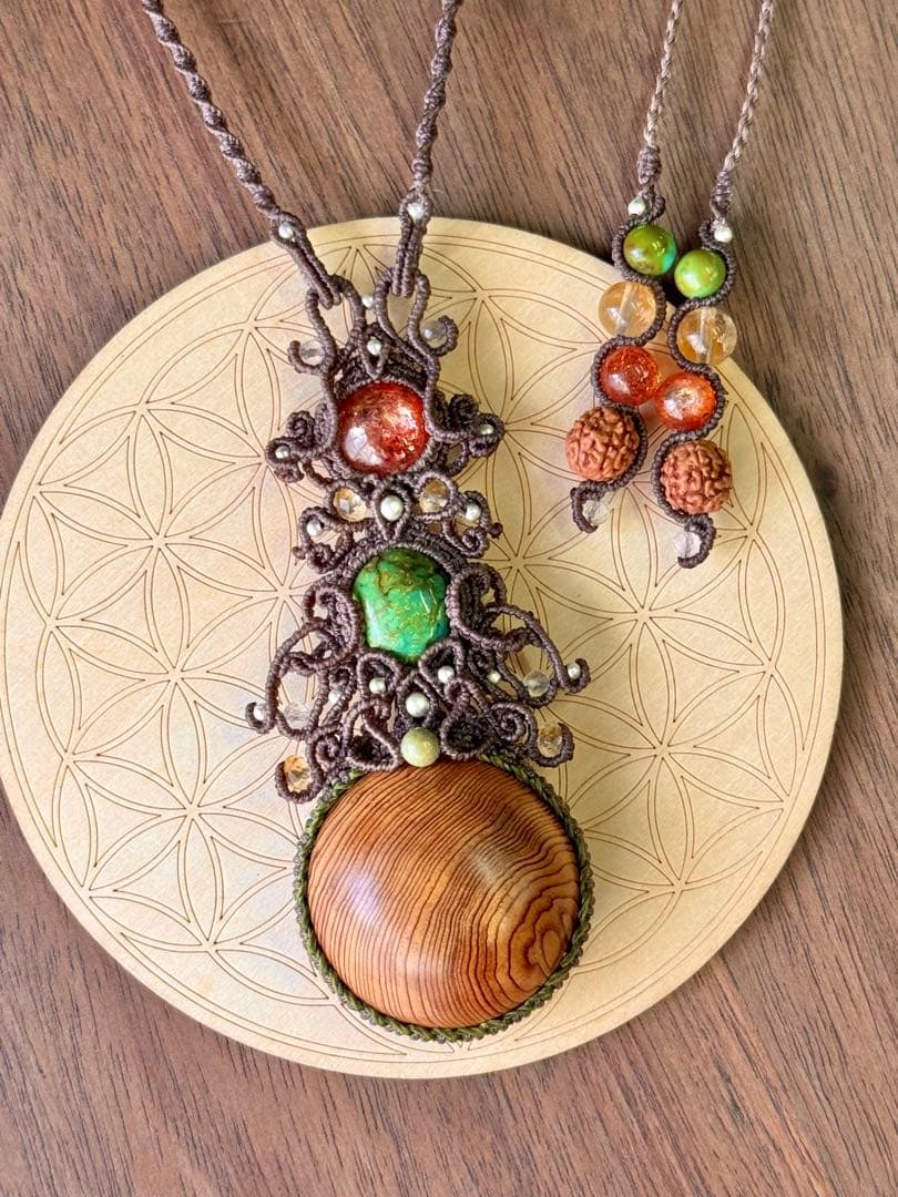 専用♡まん丸◯屋久杉＆チベタンターコイズ＆サンストーンのマクラメ編みネックレス♡