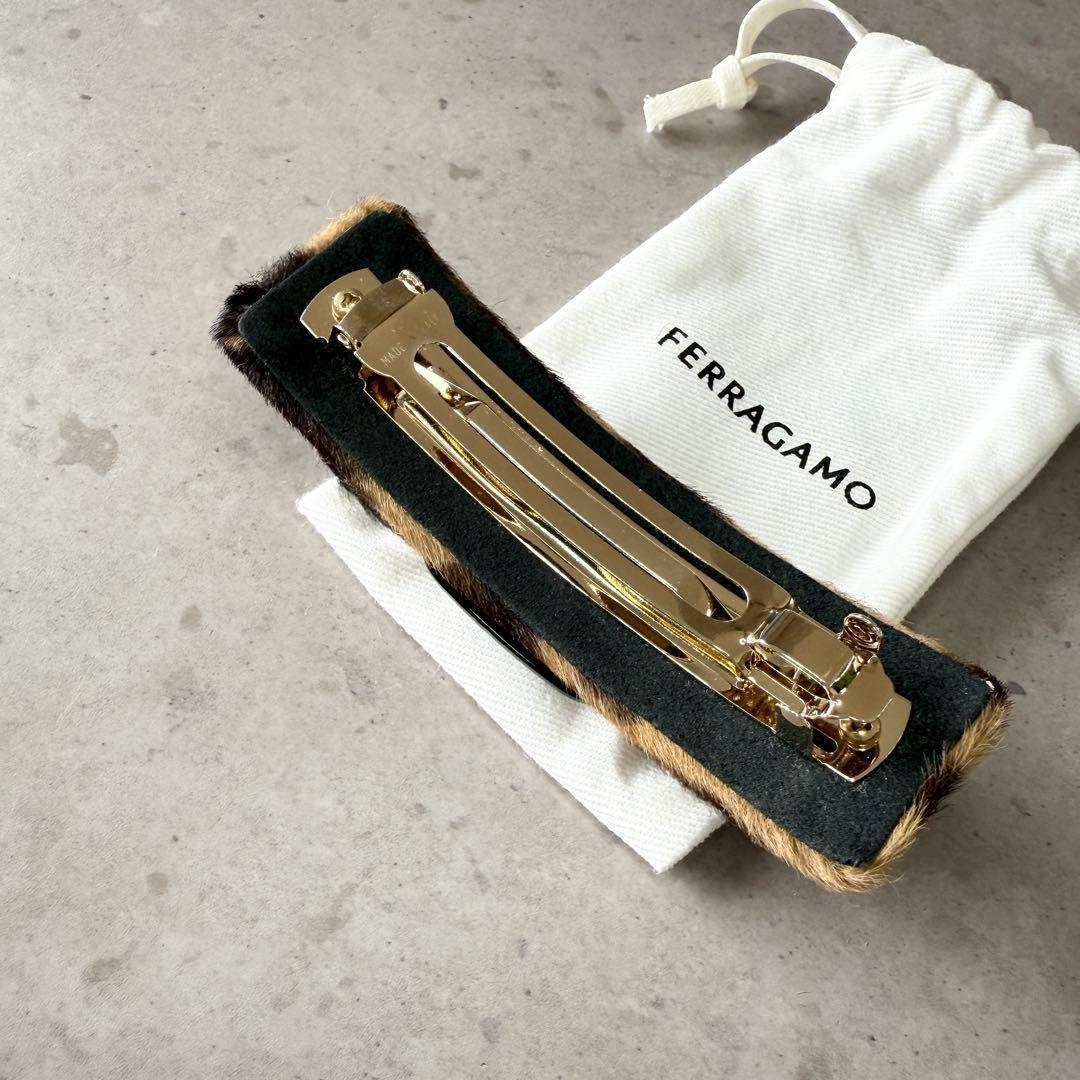 【新品未使用】FERRAGAMO フェラガモ バレッタ レオパード ヒョウ柄