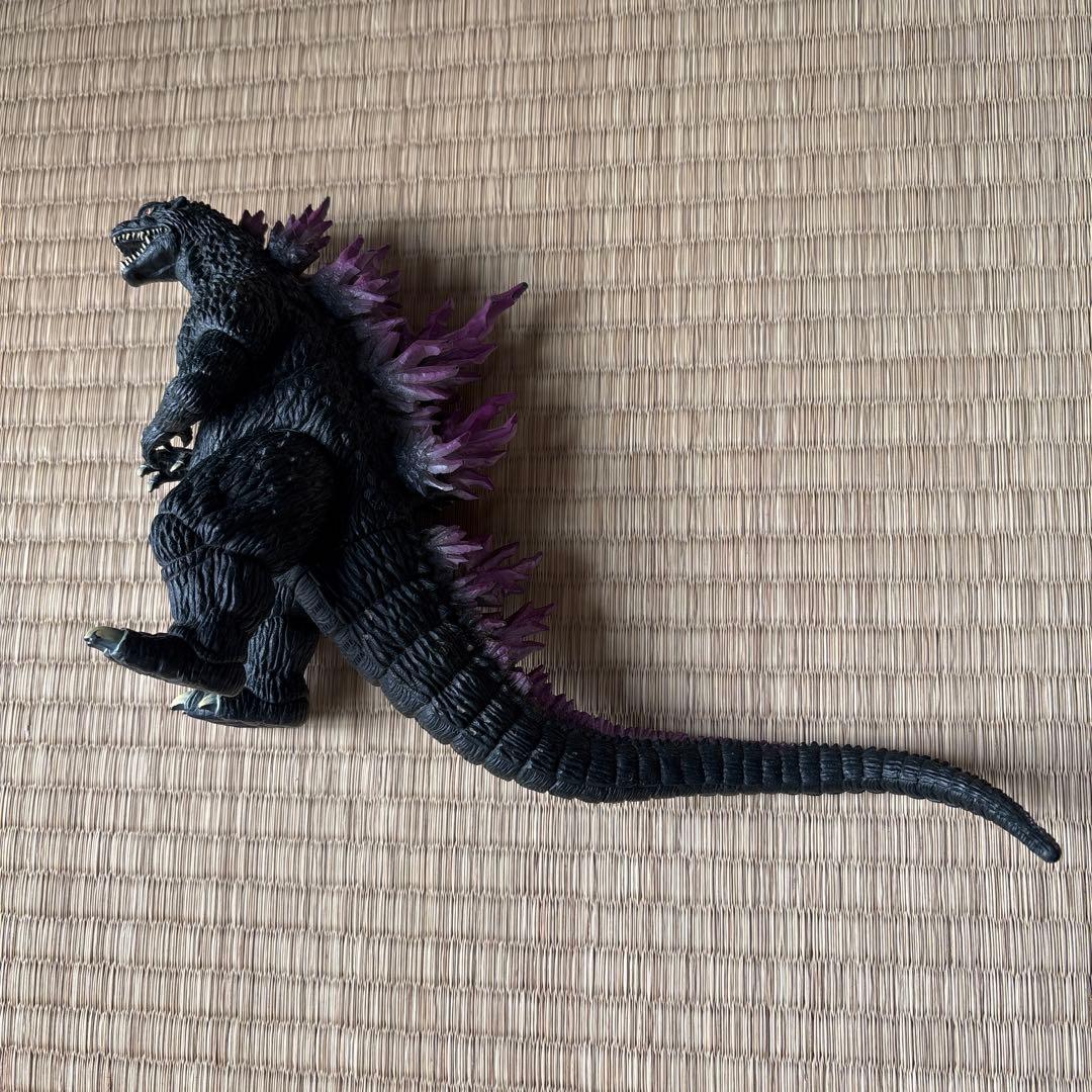 ゴジラ 2000 （ゴジラ ミレニアム） 劇場限定 フィギュア 74171 - メルカリ