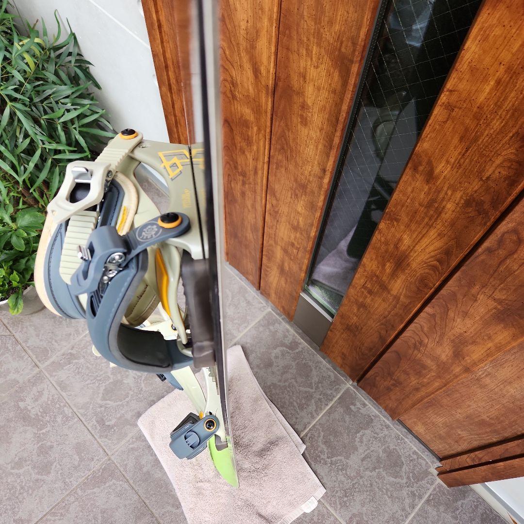 K2⭐スノーボードブラックイエロー グリーン バインディング・ケース付き　145