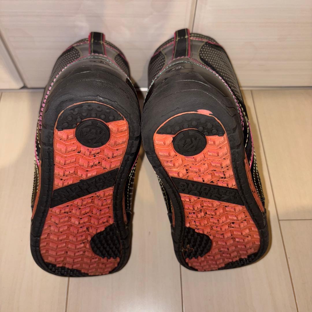 早い者勝ち！K2 スノーボードブーツ 女性用 ブラック/ピンク 25cm