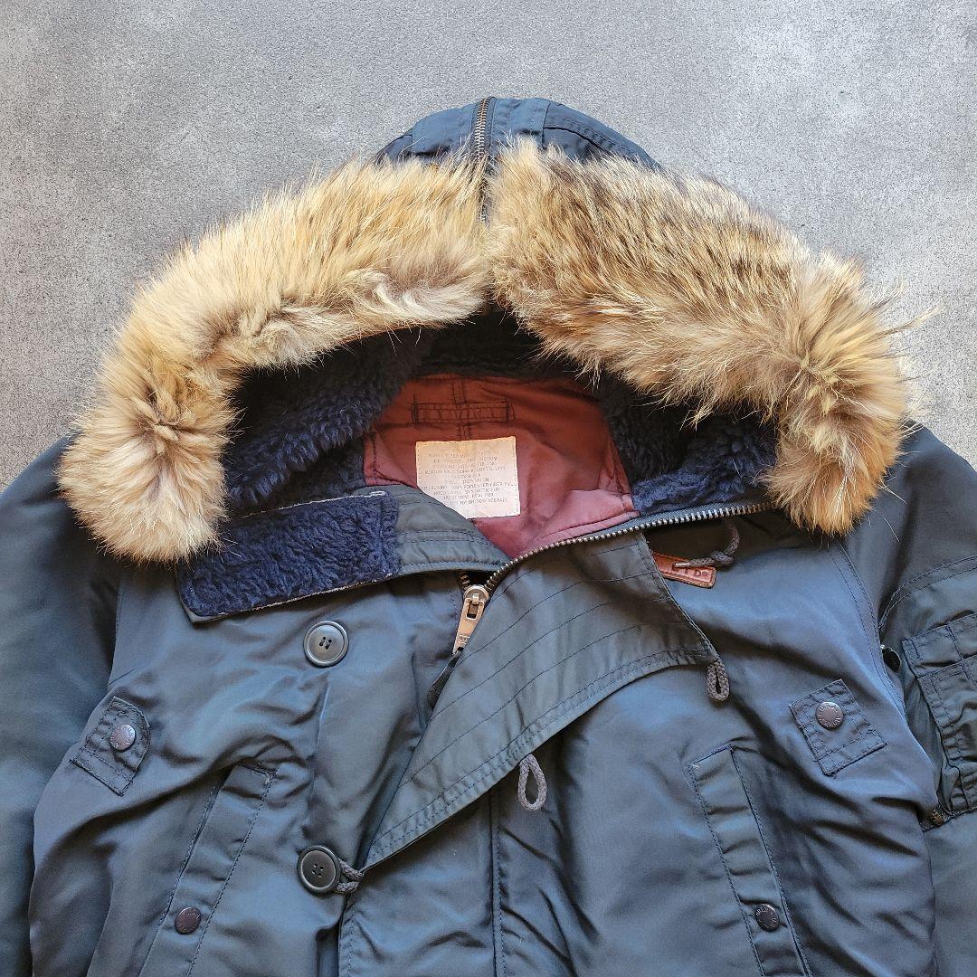 90sAVIREX N-2B フライトジャケット ショート丈 バックロゴ