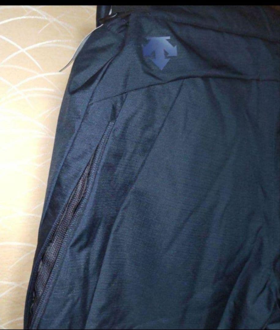 新品タグ付 & 美良品 DESCENT デサントジャケット&パンツ 組み合わせ