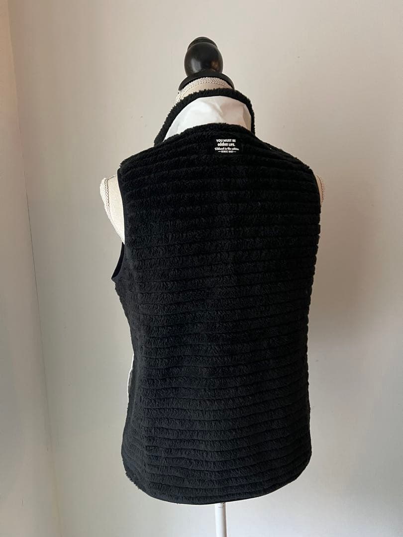 アダバット　モノトーン中綿ボア蓄熱ベスト