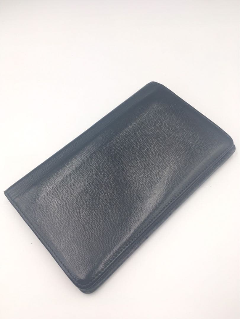 シャネル　CHANEL キャビアスキン　長財布