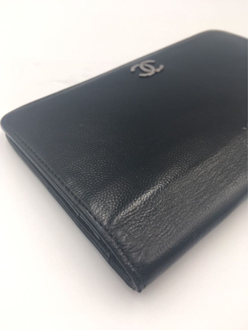 シャネル　CHANEL キャビアスキン　長財布