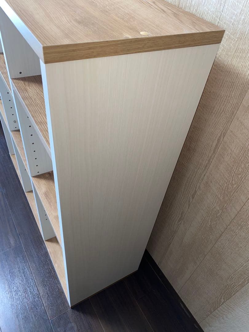 プロフィール必読さきです　カントリー調ナチュラル本棚