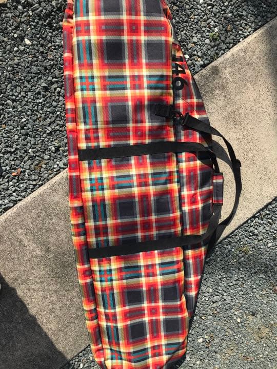 【美品・お値下げ】バートン　スノーボードケース　146