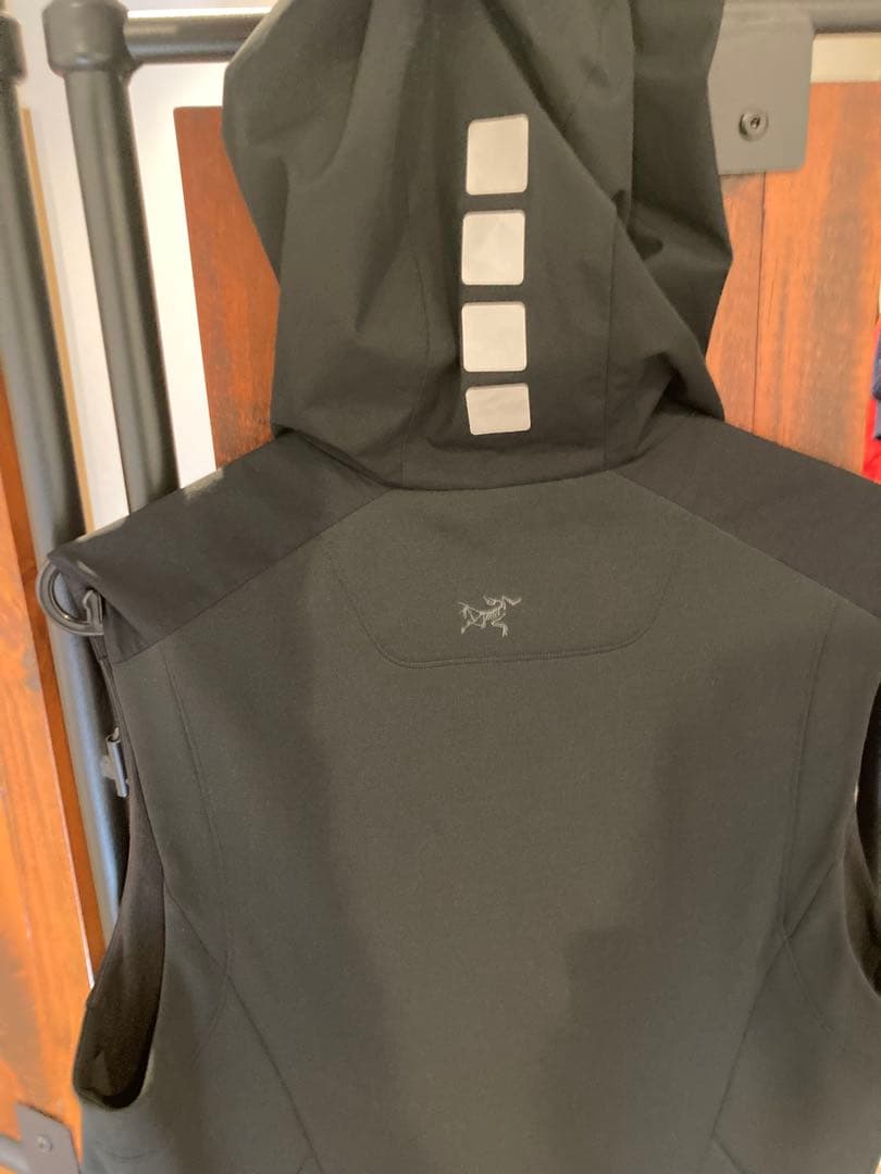 Arc'teryx アークテリクス ベスト A2B COMP VEST