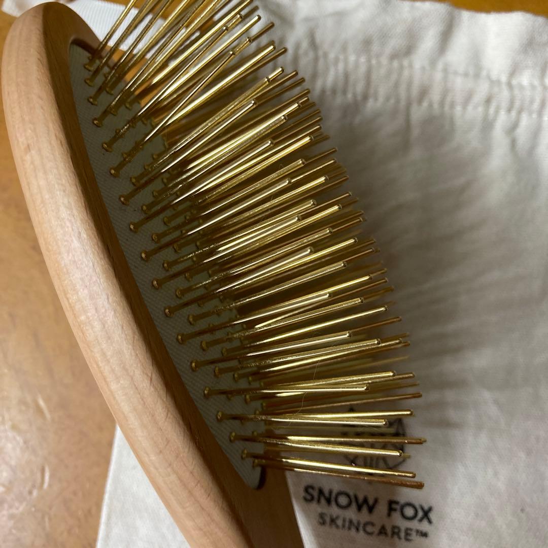  FOX SKINCARE 木製ヘアブラシ 収納袋付き