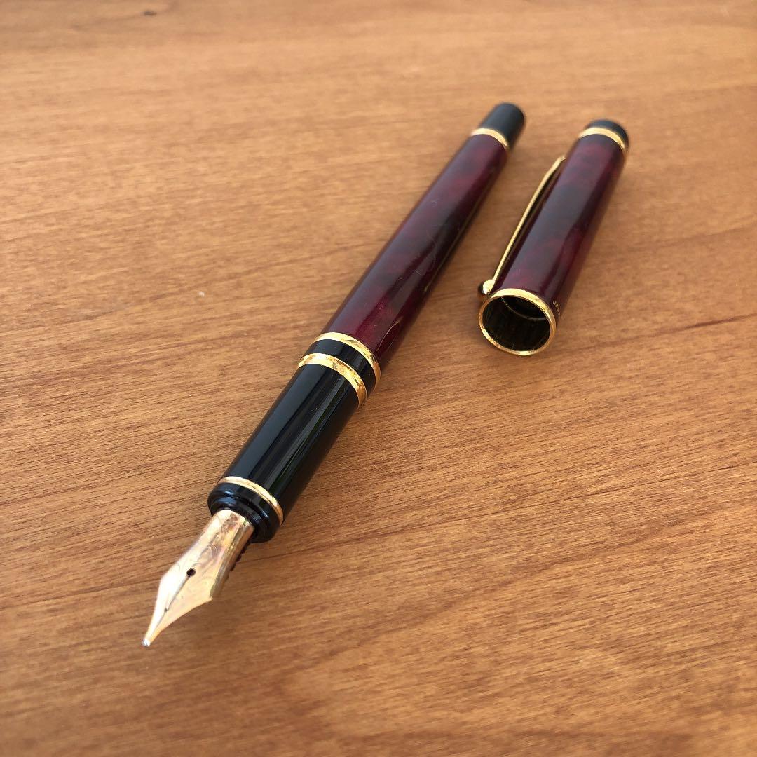 廃盤】パイロット万年筆 グランセ 14K マーブル 赤 - メルカリ