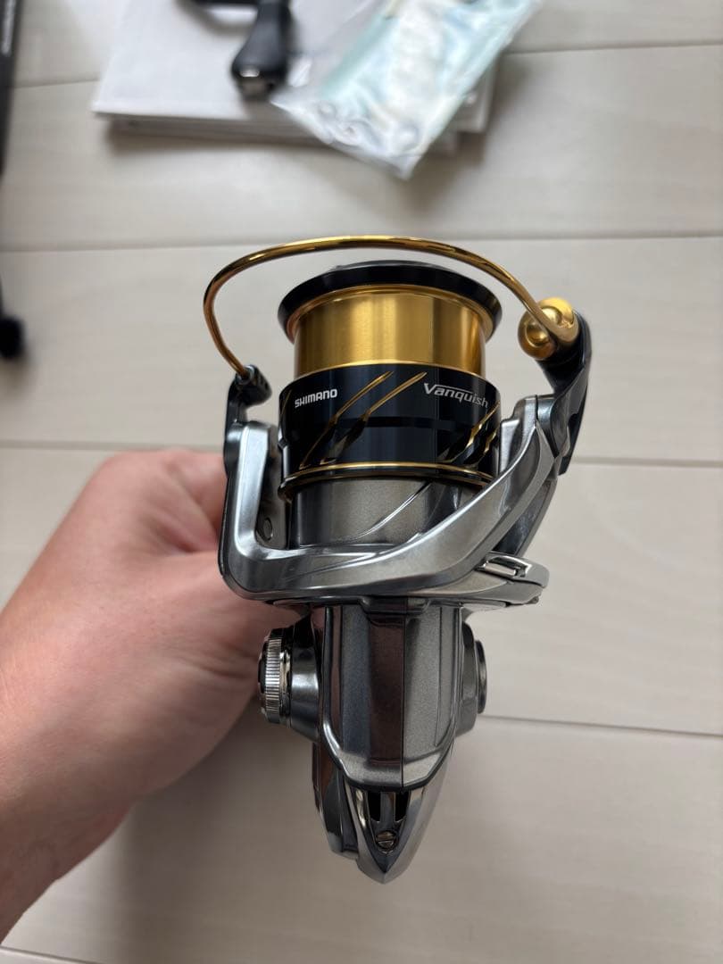 リール SHIMANO 16Vanquish C2000HGS
