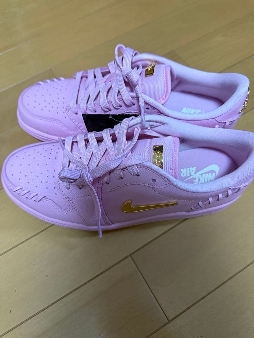 AIR JORDAN 1 LOW サイトウリオニー