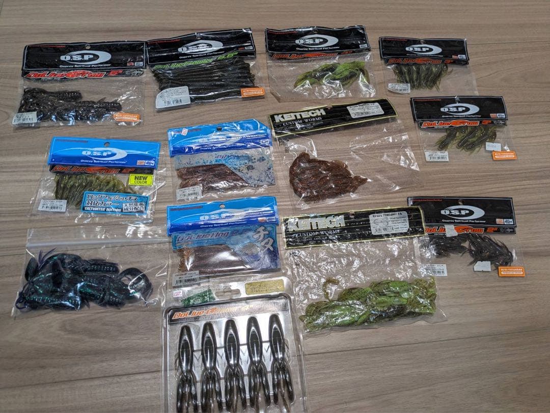 KEITECH O.S.P. クレイジーフラッパー等 ワーム52点 おまけ付き