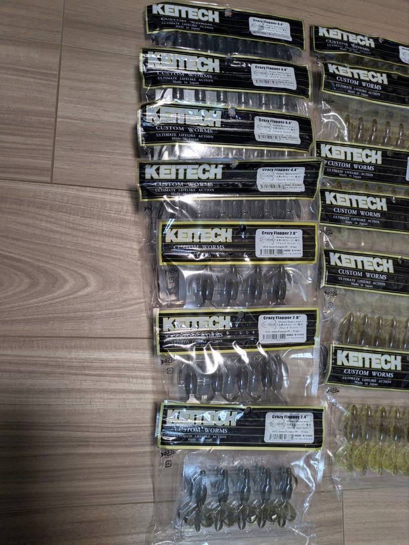 KEITECH O.S.P. クレイジーフラッパー等 ワーム52点 おまけ付き