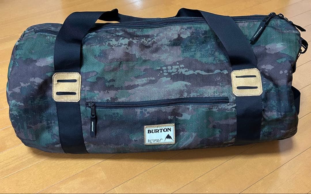 VOLCOM/Burton/UNIQLO スノボーウェア/グローブ/バックセット